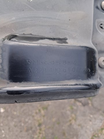 Наонечник глушителя A2234906101 MERCEDES