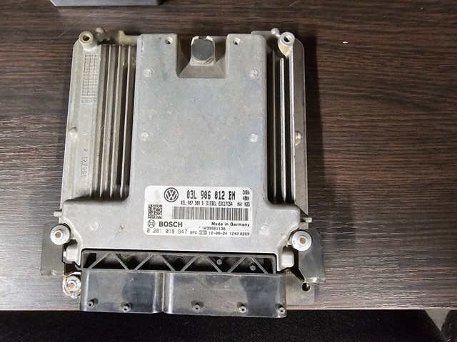 03L906012BN VAG Блок управления двигателем купить в Одесса