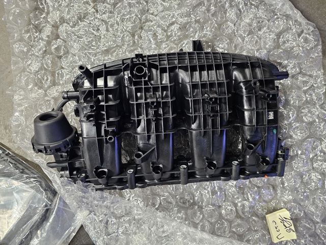 Коллектор впускной 06L133201ES VAG