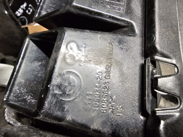 BMW 51118085623 в наличии Черновцы