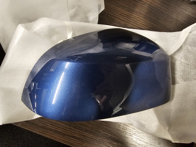 Накладка зеркала заднего вида, правая 51168496624 BMW