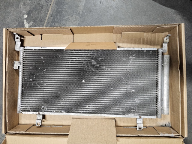 73210SG011 SUBARU Радиатор кондиционера купить в Черновцы