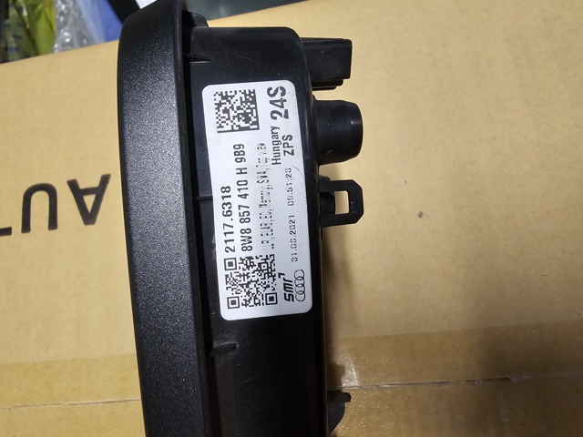 8W8857410H9B9 VAG купить в Хмельницкий