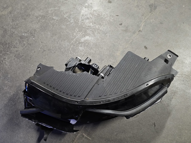 HYUNDAI 92101GI150 Фара левая в наличии Ужгород
