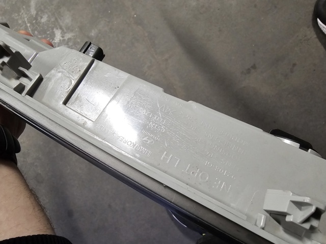 HYUNDAI 92108GI000 Фара дневного света левая в наличии Чернигов