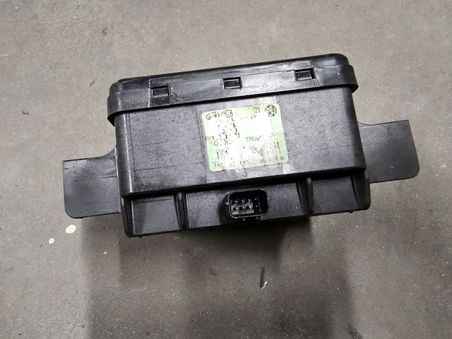 K496391000 Усилитель звука аудиосистемы купить Каменское