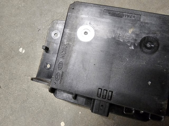 HYUNDAI K496391000 Усилитель звука аудиосистемы в наличии Чернигов