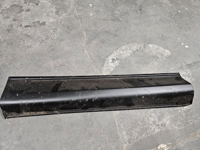 KB7W51RC0D MAZDA Молдинг двери задней правой купить в Полтава