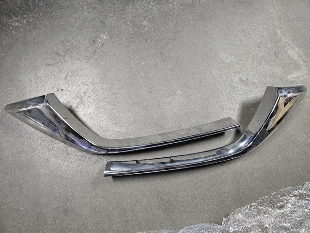 KSD4507K0 Молдинг решетки радиатора левый купить Харьков