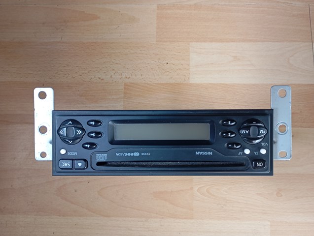 28185EQ300 NISSAN Магнитола (радио AM/FM) купить в Тернополь