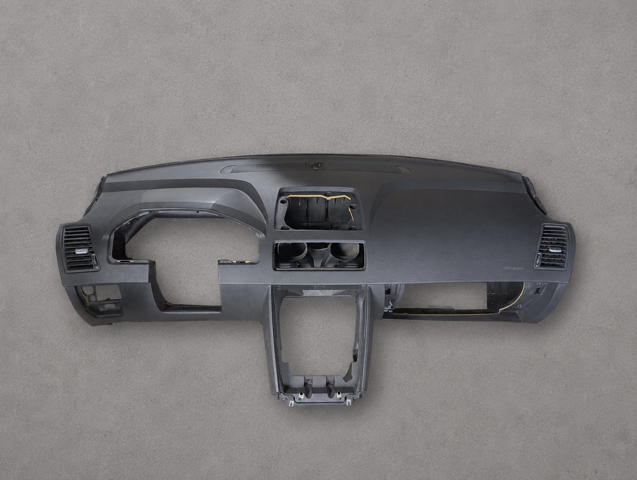 Панель приборная торпеды 39980446 VOLVO