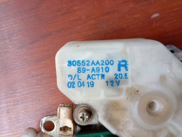 Мотор-привод откр/закр. замка двери, передней, правой 80552AA200 NISSAN
