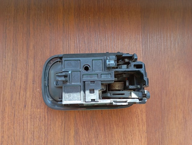 806718H602 NISSAN Ручка двери левой внутренняя передняя/задняя купить в Житомир