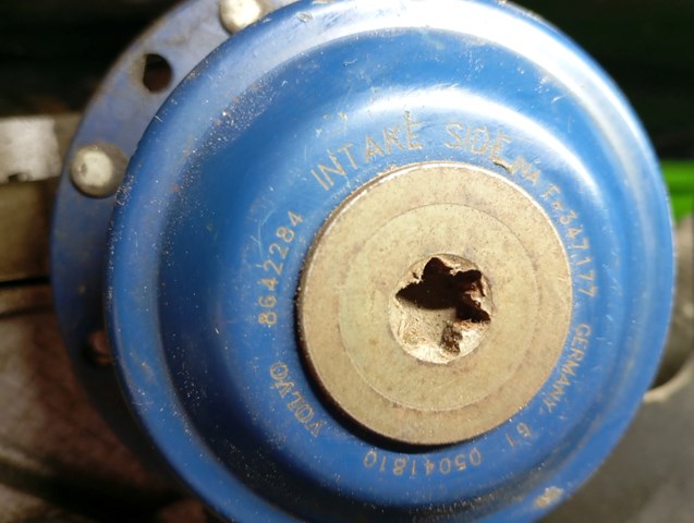 VOLVO 8642284 Шестерня впускного распредвала в наличии Ужгород