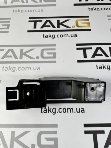 TESLA 171175600D Кронштейн передней панели правый в наличии Каменское