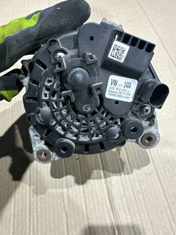 VAG 04E903025J Генератор в наличии Одесса