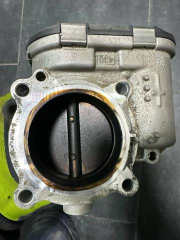 06K133062C VAG Дроссельная заслонка купить в Николаев