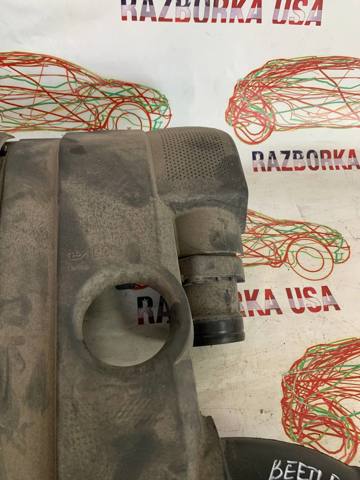 Патрубок расходомера воздуха 07K129684B VAG