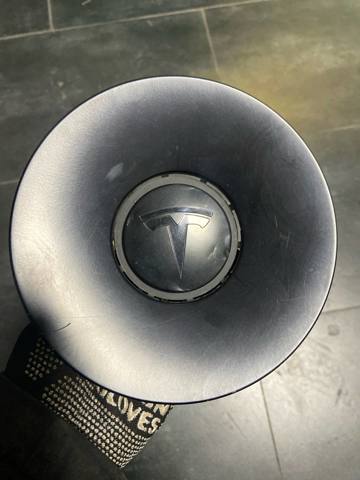 118823300A Tesla Model купить в Полтава
