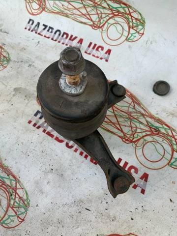Подушка (опора) двигателя, правая передняя 123620V060 TOYOTA