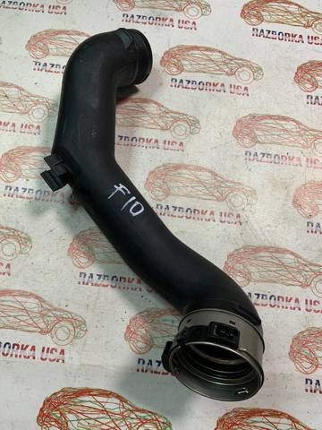 Патрубок интеркуллера 13717582314 BMW