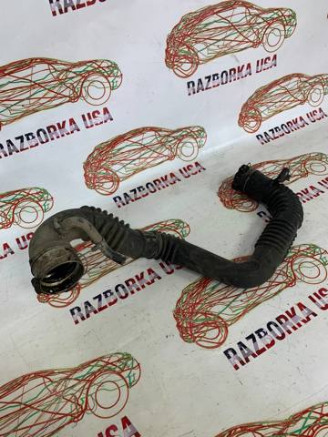 Шланг интеркуллера 14460HX40B NISSAN