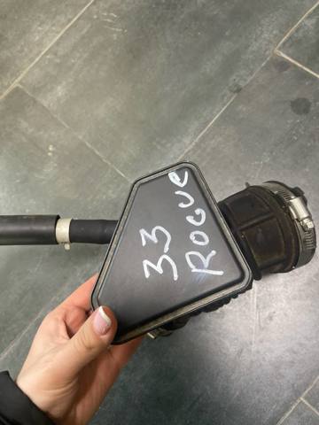 NISSAN 165766RA0A Патрубок воздушный, выход воздушного фильтра в наличии Хмельницкий