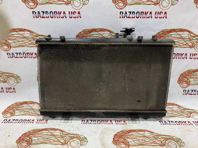 17700-79J10 Suzuki Радиатор охлаждения двигателя