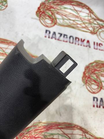 1UD18DX9AD Накладка дверного порога внутренняя передняя правая купить Кривой Рог