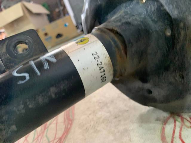 BILSTEIN 22247162 Амортизатор передний правый в наличии Днепр