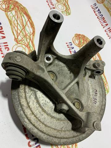Цапфа поворотная правая 22949387 GM