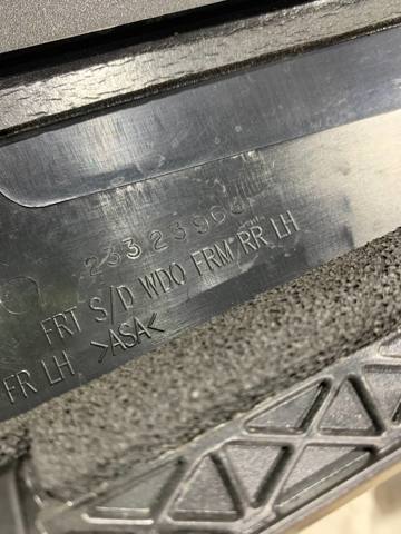 23323963 GM Накладка двери передней левой вертикальная купить в Кривой Рог