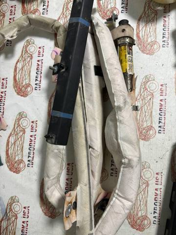 Левая шторка безопасности 23382617 GM