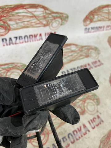 Фонарь освещения номера 26510BJ00A NISSAN
