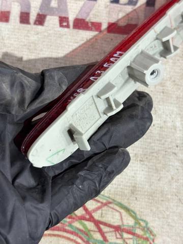 NISSAN 265608990C Катафот (отражатель) заднего бампера правый в наличии Ровно