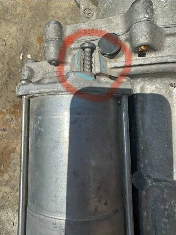 Рулевая рейка 32106873100 BMW