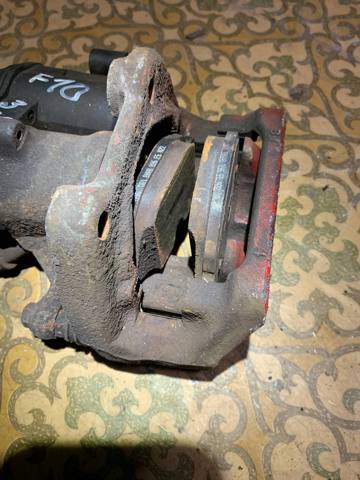 Скоба суппорта заднего 34216793051 BMW
