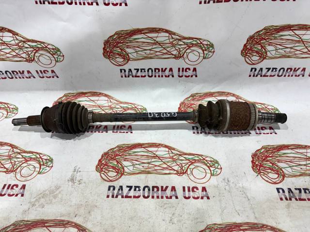 Полуось задняя, правая 396004GB0A NISSAN