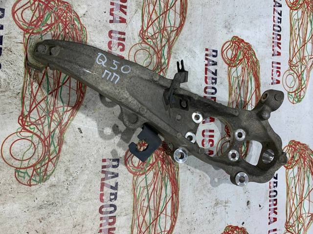 Цапфа (поворотный кулак) передний правый 400144GA0A NISSAN