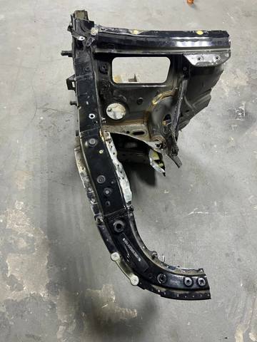 BMW 41007446652 Лонжерон правый в наличии Ирпень