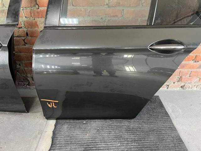 Дверь задняя 41009628755 BMW