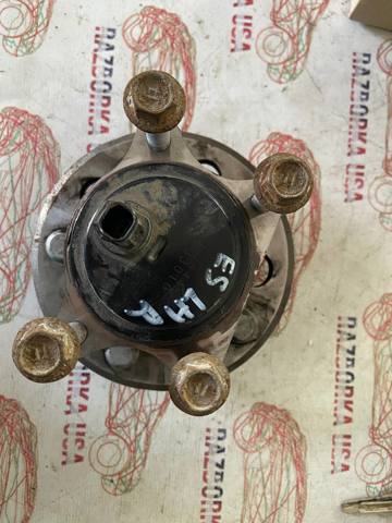 4246033030 TOYOTA Ступица задняя левая купить в Одесса