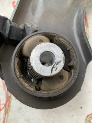 4878047010 TOYOTA Рычаг (тяга) задней подвески продольный нижний левый купить в Украина