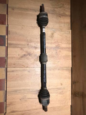 Полуось передняя, правая 495014R250 HYUNDAI