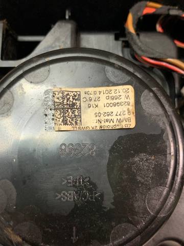 51169277262 BMW Подстаканник подлокотника центральной консоли купить в Ирпень