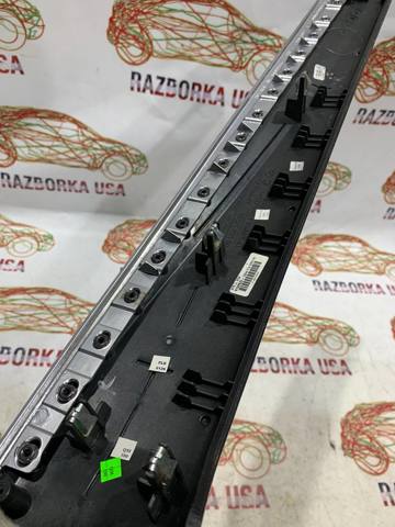 51459192937 BMW Молдинг (накладка) приборной панели "торпедо" левый купить в Украина