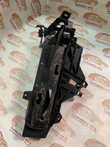 51647200793 BMW Кронштейн (адаптер) крепления фары передней левой купить в Днепр