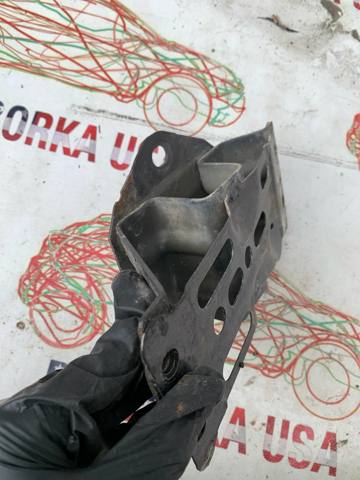 TOYOTA 5201605010 Кронштейн усилителя заднего бампера в наличии Одесса