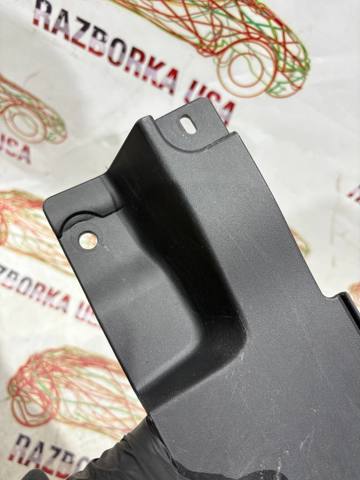 CHRYSLER 55112651AA Уплотнитель крыла в наличии Ужгород