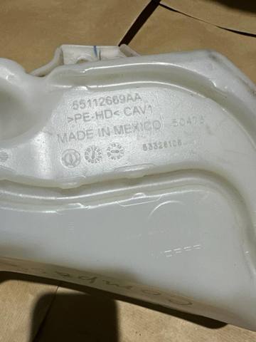 CHRYSLER 55112669AA Бачок омывателя стекла в наличии Николаев